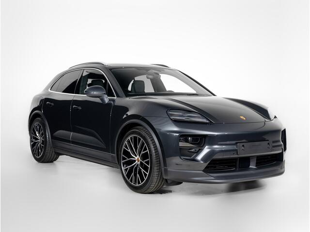 Porsche MACAN 4