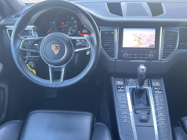 Porsche MACAN 2.0 Navi Panoramadak Elek Sportstoelen Bose Leder 21 Inch Turbo Velgen Led Getint Glas NL Auto Wit metallic