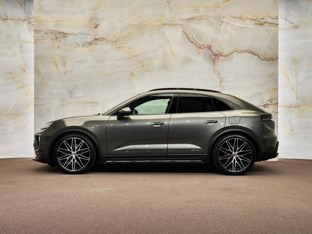 Porsche MACAN 4, 22", Offroad Design, pano, bijrijdersdisplay, luchtv., Bose, ACC, surround view, privacy