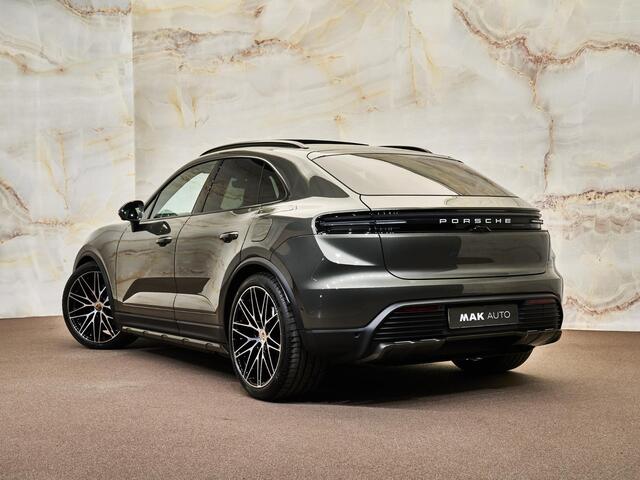 Porsche MACAN 4, 22", Offroad Design, pano, bijrijdersdisplay, luchtv., Bose, ACC, surround view, privacy