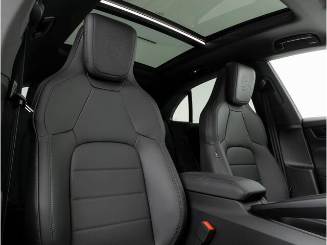 Porsche MACAN 4
