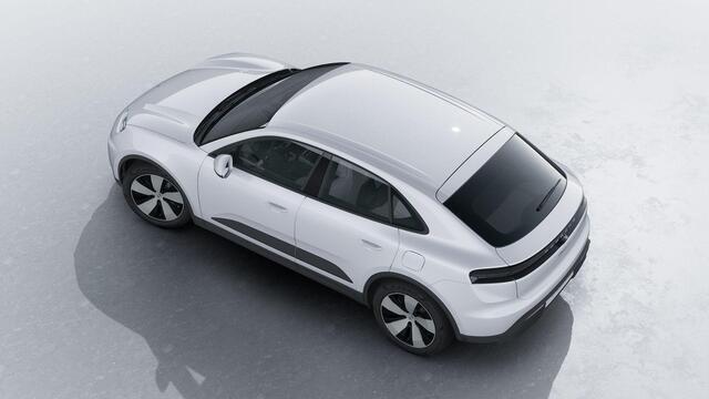 Porsche MACAN 4
