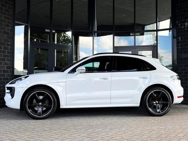 Porsche MACAN 2.0 - ORG. NL. - LUCHTV. - PANO - 21 INCH - SPORTUITL.