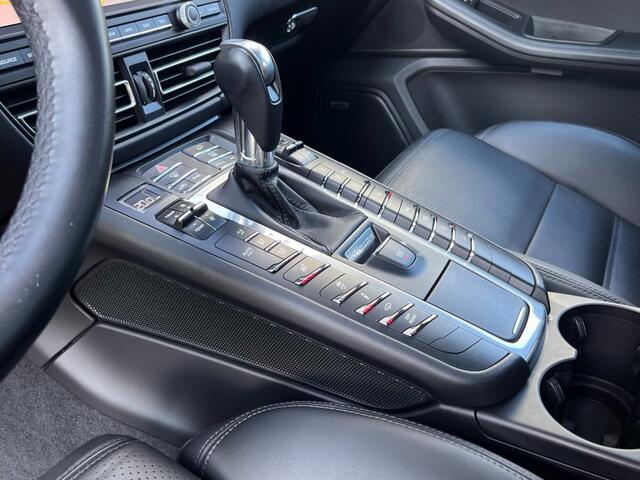 Porsche MACAN 2.0 - ORG. NL. - LUCHTV. - PANO - 21 INCH - SPORTUITL.