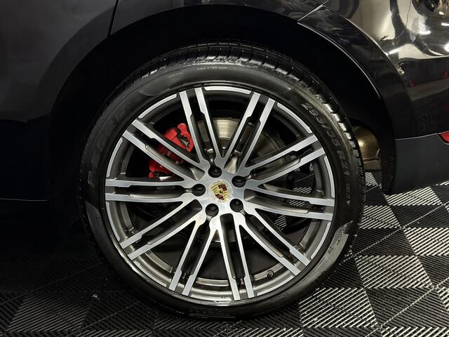 Porsche MACAN 3.6 Turbo Panoramadak, Camera, Navi, Leder, Bose geluidsysteem, Elektrische achterklep, Memory stoelen, Cruise control adaptief