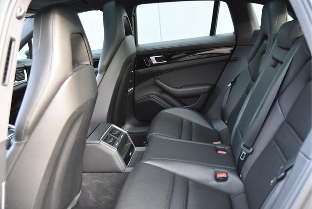 Porsche PANAMERA Sport Turismo 3.0 4