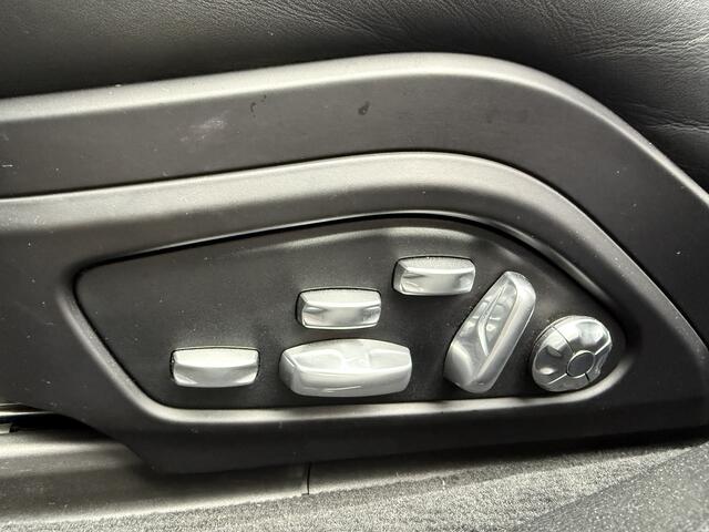 Porsche PANAMERA Sport Turismo BWJ 2018 4.0 Turbo 550 PK S E-Hybrid PANORAMADAK | KERAMISCHE REMSCHIJVEN |STOELKOELING | MEMORYSTOELEN | PDLS LED KOPLAMPEN |