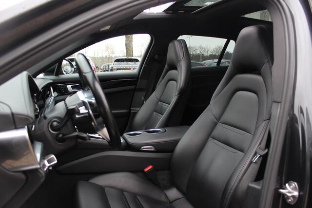 Porsche PANAMERA Sport Turismo 2.9 4 E-Hybrid / Panoramadak / Camera / Luchtvering / Sportuitlaat / Bose / 21'' / Softclose / Sportdesign&Chrono / Stoelverwarming 4x / Stuurverwarming / DAB / Dodehoek / Cruise Control