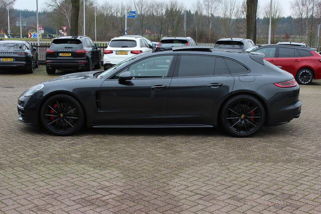 Porsche PANAMERA Sport Turismo 2.9 4 E-Hybrid / Panoramadak / Camera / Luchtvering / Sportuitlaat / Bose / 21'' / Softclose / Sportdesign&Chrono / Stoelverwarming 4x / Stuurverwarming / DAB / Dodehoek / Cruise Control