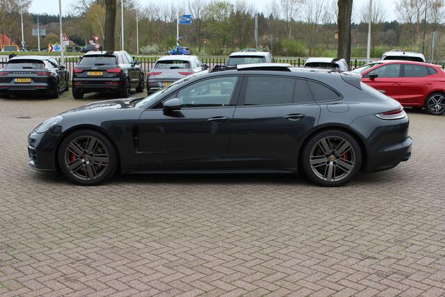 Porsche PANAMERA Sport Turismo 2.9 4 E-Hybrid Platinum Edition / Panoramadak / 360Camera / Sportdesign+Chrono / Luxe Leder / Luchtvering / Keyless / Bose / 21'' / Stoelverwarming4x / Dodehoek / DAB / Cruise Control Adaptief