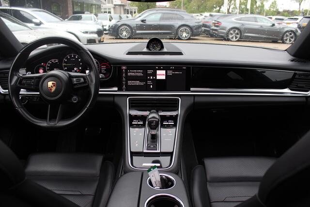 Porsche PANAMERA Sport Turismo 2.9 4 E-Hybrid Platinum Edition / Panoramadak / 360Camera / Sportdesign+Chrono / Luxe Leder / Luchtvering / Keyless / Bose / 21'' / Stoelverwarming4x / Dodehoek / DAB / Cruise Control Adaptief