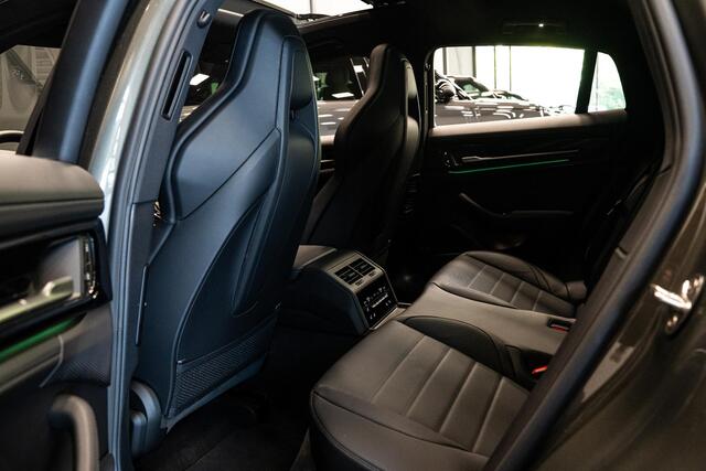 Porsche PANAMERA 2.9 4S E-Hybrid *Panorama / Sport-Chrono / Sport-Design / HUD / Soft-Close / Surround-view*