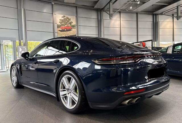 Porsche PANAMERA 2.9 4S E-Hybrid 560 PK ACC Luchtvering Memory LED Stuurverwarming Stoelverwarming