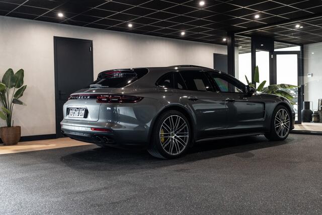Porsche PANAMERA Sport Turismo 4.0 Turbo | 4WD | Softclose | Pano