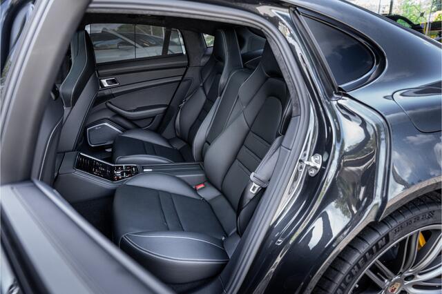 Porsche PANAMERA 4.0 Turbo S E-Hybrid (700pk) ** PCCB ** Burmester ** NL auto Sport Design ** Soft-close ** NP 245K
