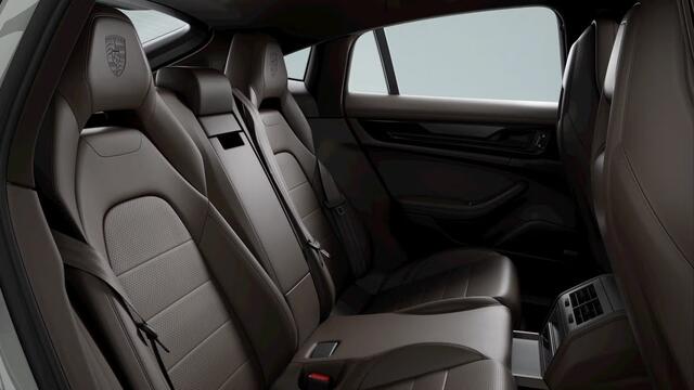 Porsche PANAMERA 4 E-Hybrid