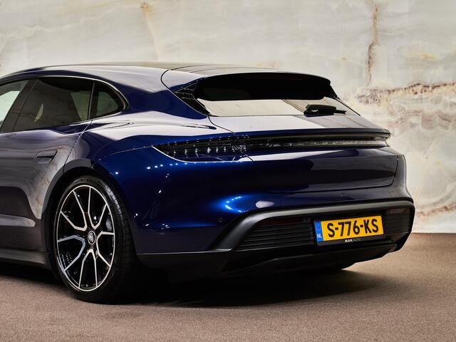 Porsche Taycan Sport Turismo 4S, NL-auto, 1e eig., 21", pano, HUD, 4W-best., stl.ventilatie, NP160k