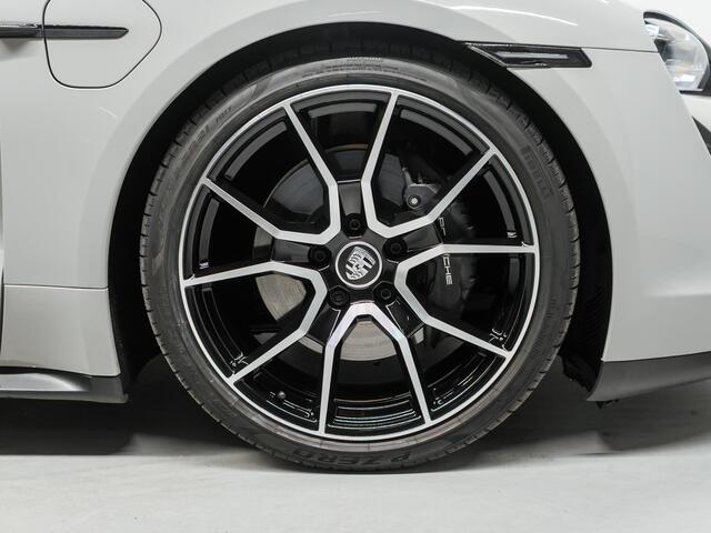 Porsche Taycan Sport Turismo