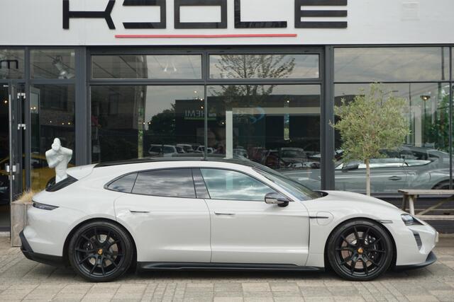 Porsche Taycan Sport Turismo GTS 93 kWh