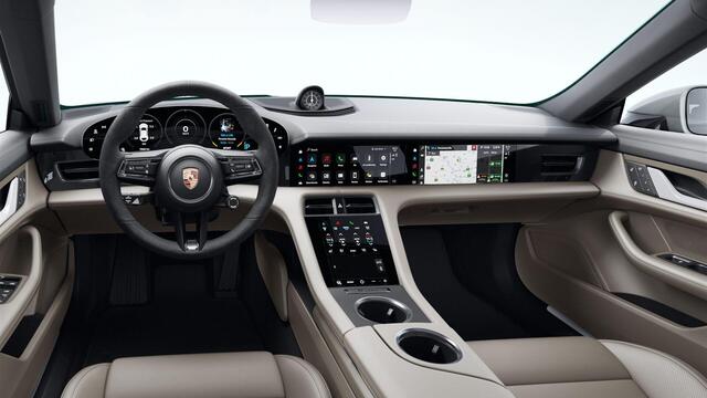 Porsche Taycan 4S Cross Turismo