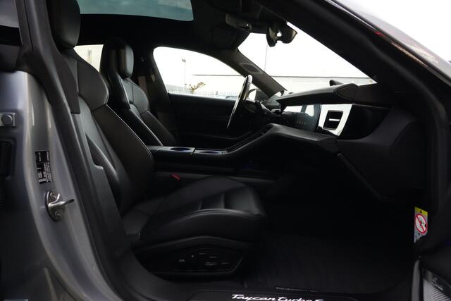 Porsche Taycan Turbo S 761pk Panoramadak/Burmester/SportChrono