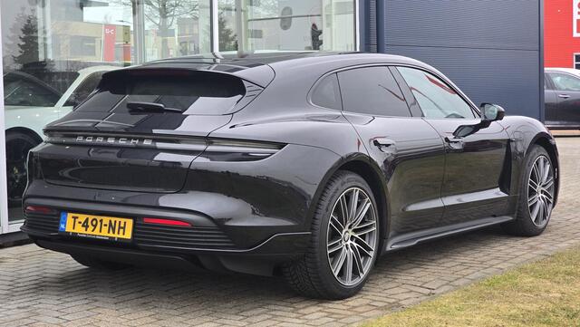 Porsche Taycan Sport Turismo 79 kWh | NAP | Sports chrono | Pano | ACC | 1e eigenaar | Dealeronderhouden | 2e set wielen