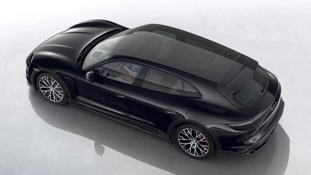 Porsche Taycan 4S Cross Turismo