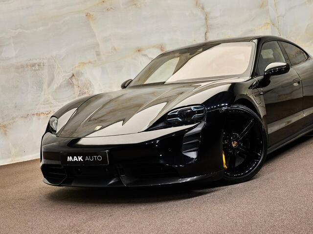 Porsche Taycan Turbo S, PCCB, PDCC, SportDesign, carbon, pano, Burmester, InnoDrive matrix-LED, 21", HUD, keyless, privacy