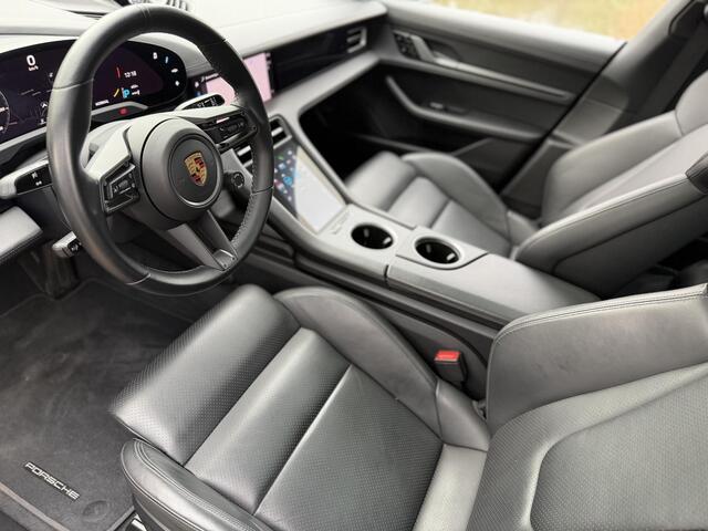 Porsche Taycan 4S Performance 84 kWh | Krijtgrijs | Sport Chrono | 360 | Bose | Pano |