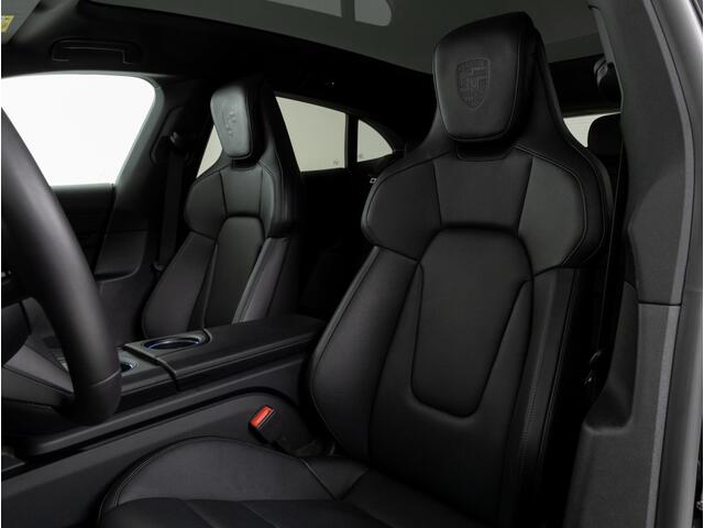 Porsche Taycan 4S Cross Turismo