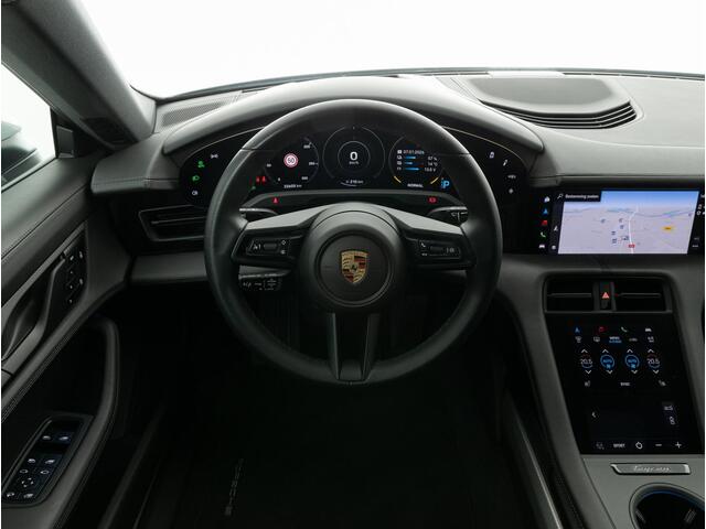 Porsche Taycan 4S Cross Turismo