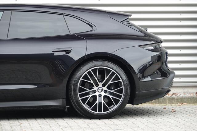 Porsche Taycan Sport Turismo 93 kWh Sport Chrono | Pano | Memory | ACC | Lift | Luchtv. | 360 |