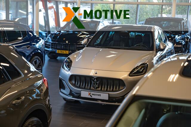 Porsche Taycan Sport Turismo 79 kWh | Innodrive | Achterasbesturing | Bose Surround Premium Sound | Adap Luchtvering | Volleder | Stoelenpack 14 weg elek | Parkeerpack | 360Cam | 19" Exclusive LM | Etc..