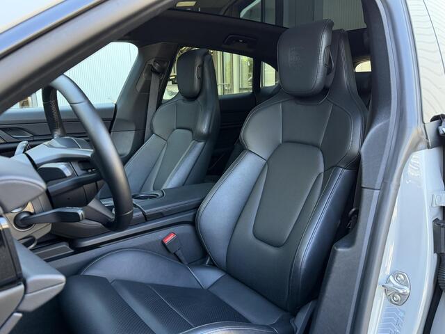 Porsche Taycan Sport Turismo 93kWh 476pk | NL-Auto/21-inch/Pano-Dak/Sport Chrono/BOSE