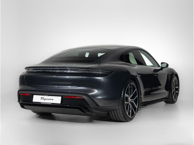 Porsche Taycan Black Edition