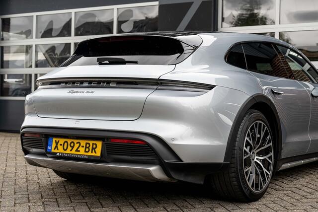 Porsche Taycan 4S 93 kWh | Panorama | Luchtvering | Bose | 360° | Head-Up | 18 V. Seats | ACC | 20' inch |