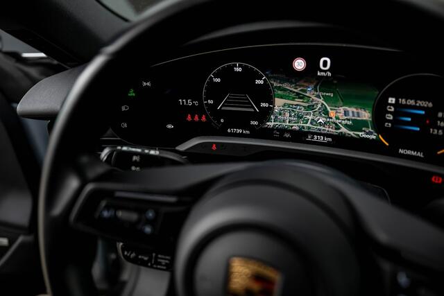 Porsche Taycan 4S 93 kWh | Panorama | Luchtvering | Bose | 360° | Head-Up | 18 V. Seats | ACC | 20' inch |