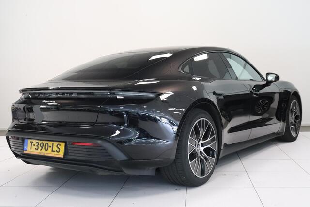 Porsche Taycan Performance 84 kWh | Pano | Chrono | Warmtepomp | SoH 91% | Adaptieve cruise | 20"Lichtmetaal |