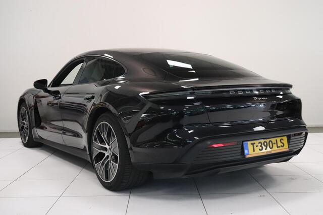 Porsche Taycan Performance 84 kWh | Pano | Chrono | Warmtepomp | SoH 91% | Adaptieve cruise | 20"Lichtmetaal |