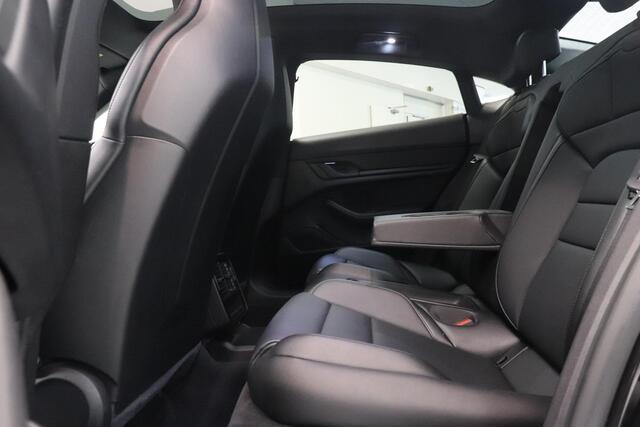 Porsche Taycan Performance 84 kWh | Pano | Chrono | Warmtepomp | SoH 91% | Adaptieve cruise | 20"Lichtmetaal |