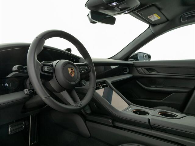 Porsche Taycan Black Edition