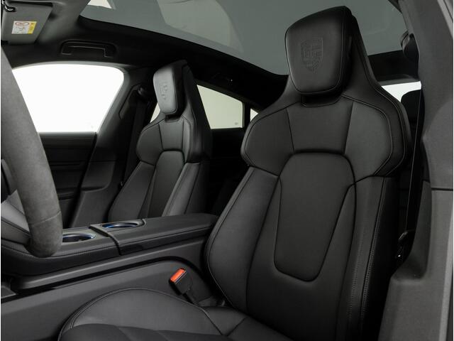 Porsche Taycan 4 Black Edition