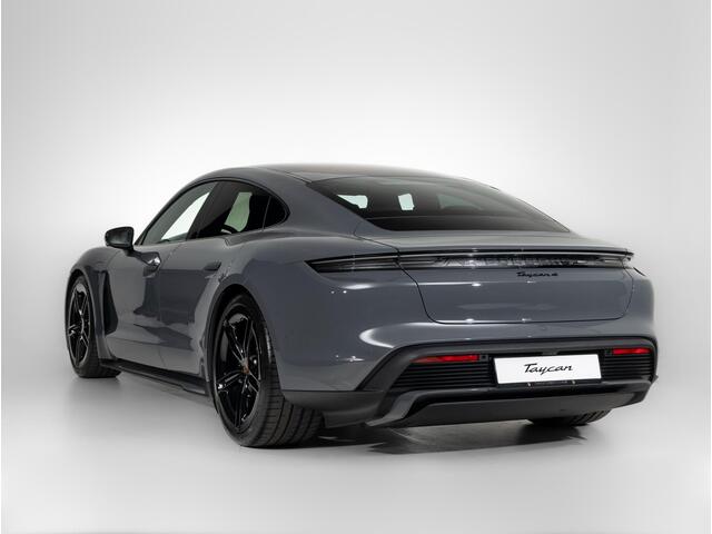 Porsche Taycan 4 Black Edition