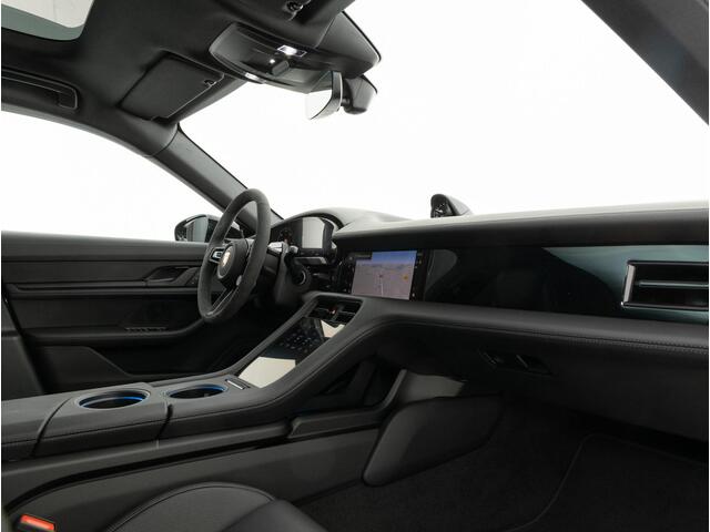 Porsche Taycan 4 Black Edition