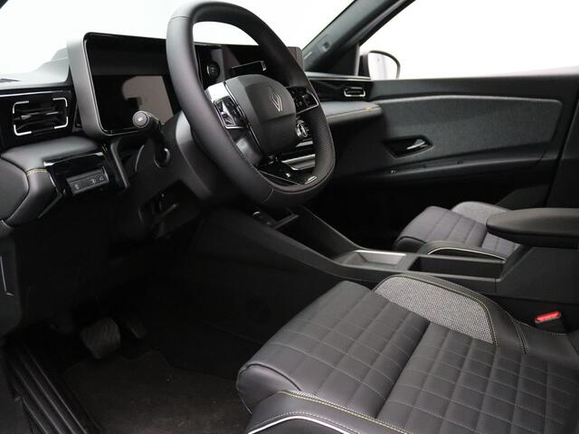 Renault 4 150pk comfort range iconic Automaat/EDC Harman Kardon | Adapt. Cruise | Navi | Parkeersens. v+a | Stoel-/stuurverw.