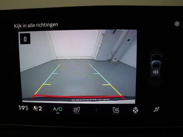 Renault 4 150pk comfort range iconic Automaat/EDC Harman Kardon | Adapt. Cruise | Navi | Parkeersens. v+a | Stoel-/stuurverw.