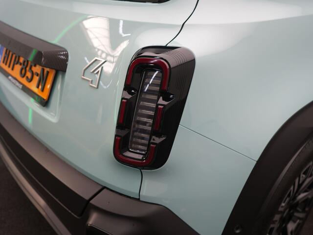 Renault 4 comfort range iconic 52 kWh Pack Advanced Driving Assist - Demo -