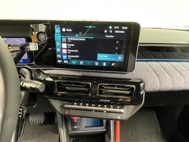 Renault 4 comfort range iconic 52 kWh Airco | Navigatie | Apple carplay \ Android auto