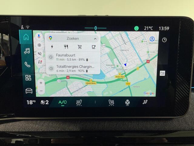 Renault 4 comfort range iconic 52 kWh Airco | Navigatie | Apple carplay \ Android auto