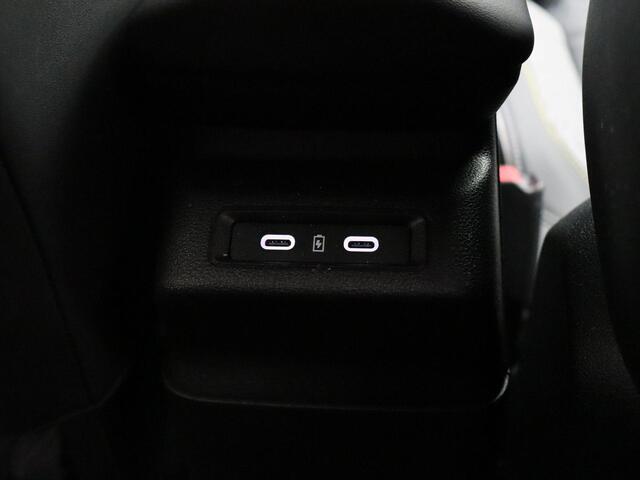 Renault 4 comfort range iconic 52 kWh | Harman Kardon | Elektr. Bedienbare Achterklep | Achteruitrijcamera | Stuurwiel en Voorstoelen Verwarmd |